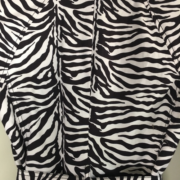 I B DIFFUSION Women’s Zebra Print Jacket, Size M - Picture 8 of 8